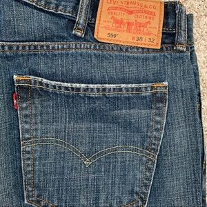 Men’s Levi’s jeans